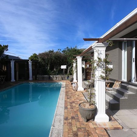 Bed and Breakfast Leo's Den à Fish Hoek Extérieur photo