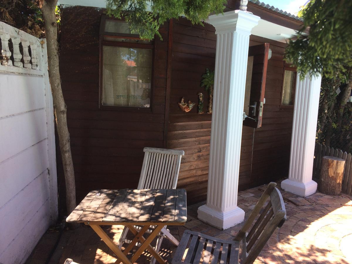 Bed and Breakfast Leo's Den à Fish Hoek Extérieur photo